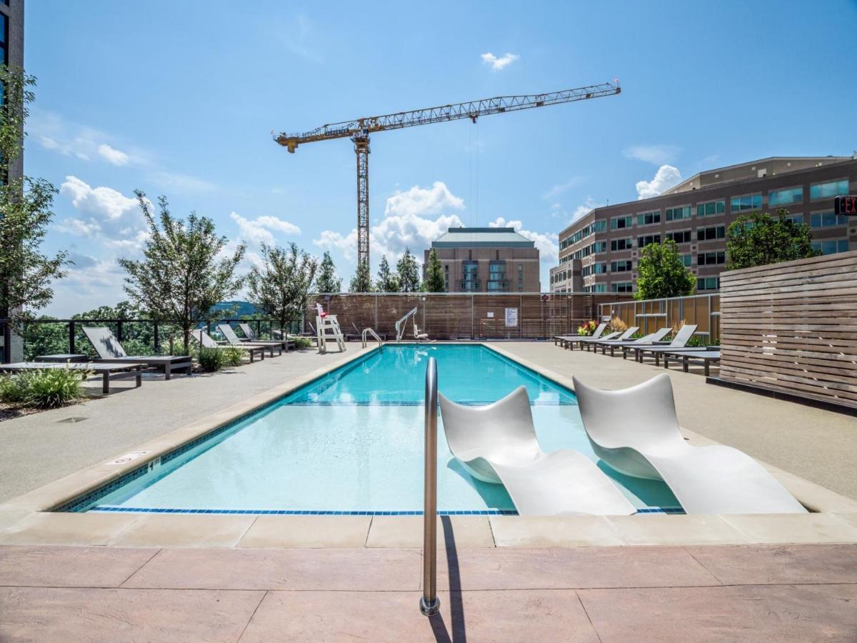 Global Luxury Suites At Reston Town Center Exterior photo